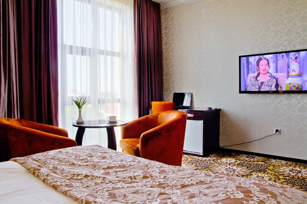 Фото Discovery Hotel Bishkek