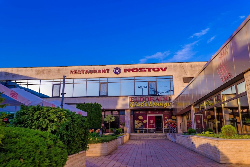 Фото отеля 2