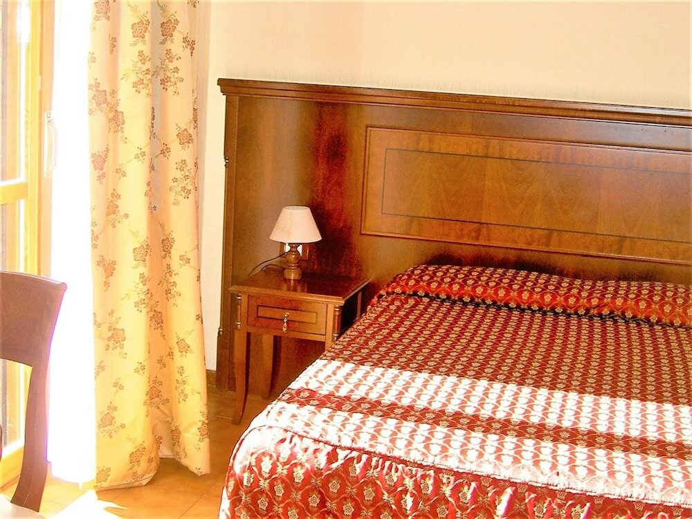 Фото Hotel Cinecittà