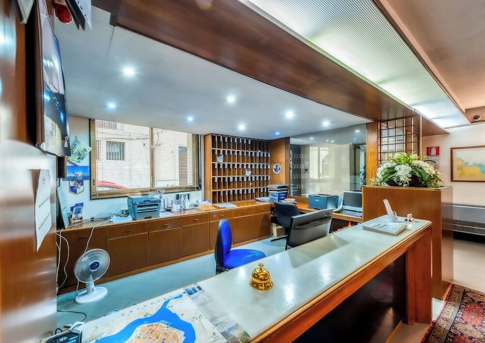 Фото Barsotti Hotel