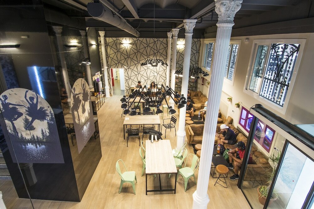 Фото Safestay Barcelona Gothic