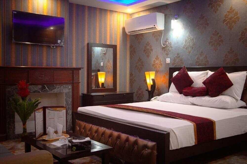 Фото Mall View Hotel