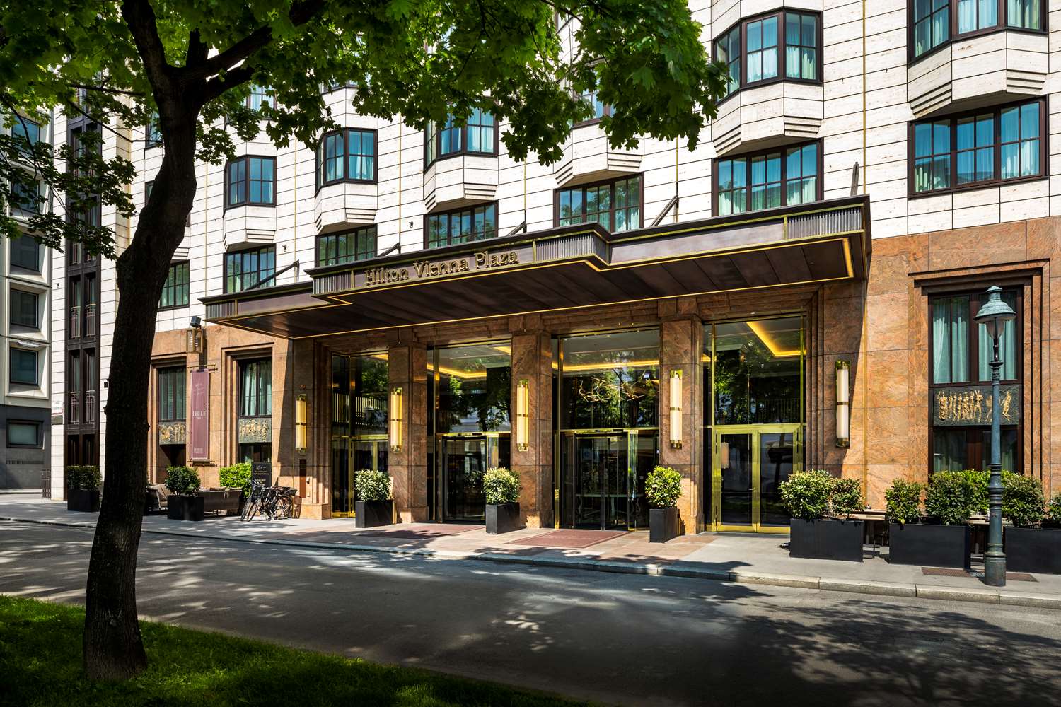 Фото Hilton Vienna Plaza