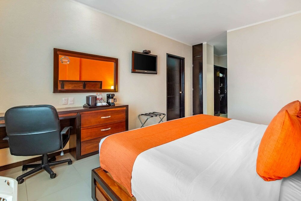 Фото Comfort Inn Cancun Aeropuerto