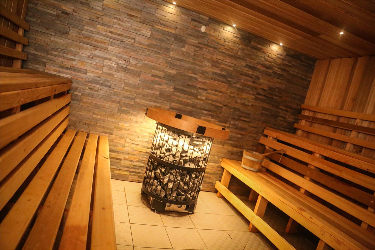 Фото 97528366429