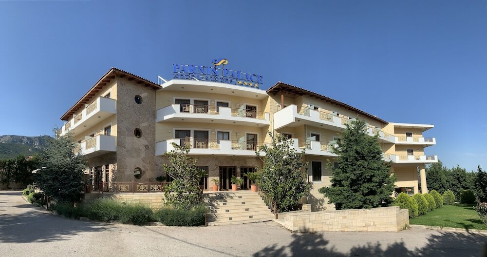 Фото Parnis Palace Hotel Suites