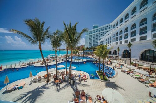 Гостиница Hotel Riu Cancun в Штате Кинтана-Роо