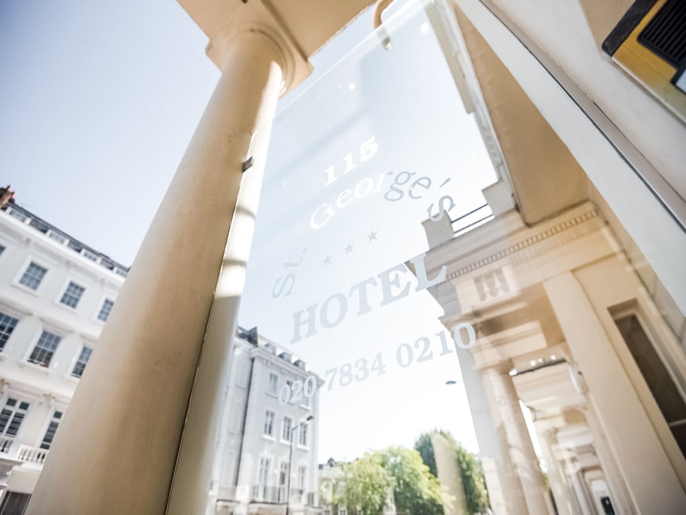 Фото St Georges Hotel Pimlico