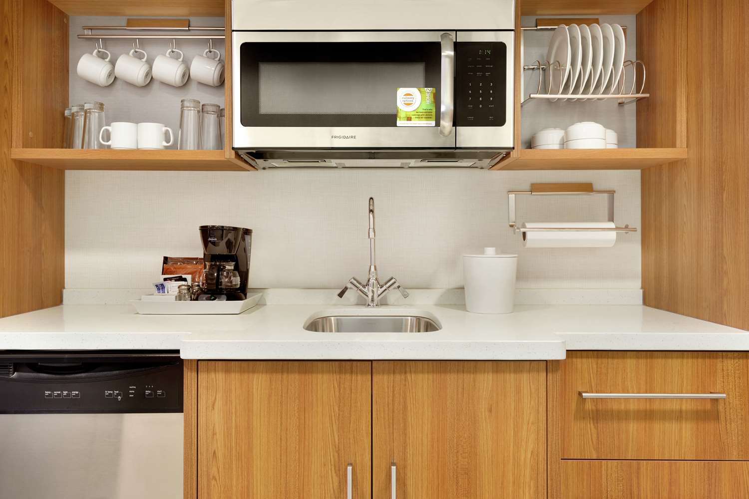 Фото Home2 Suites by Hilton Milton Ontario