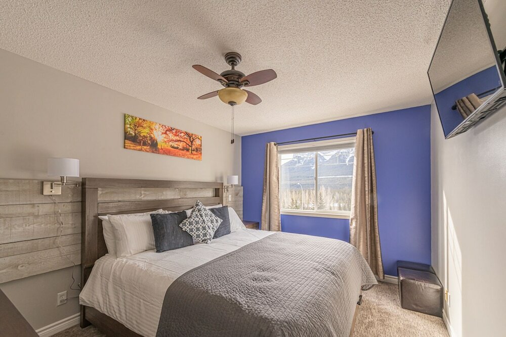 Фото Banff Boundary Lodge