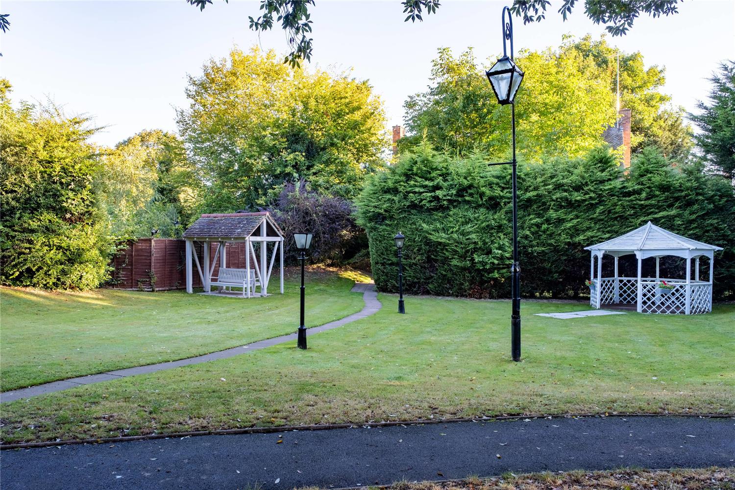 Фото The Charlecote Pheasant Hotel