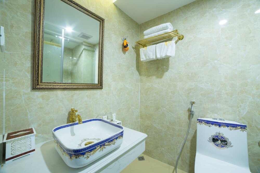 Фото Golden Sail Hotel