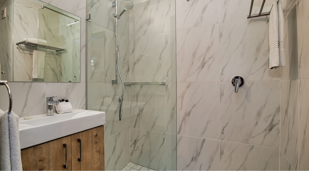 Фото Parliament Hotel