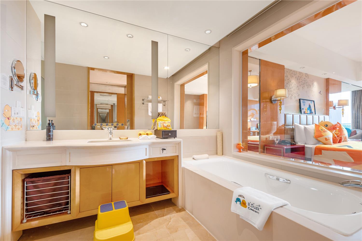 Фото Worldhotel Grand Juna Wuxi