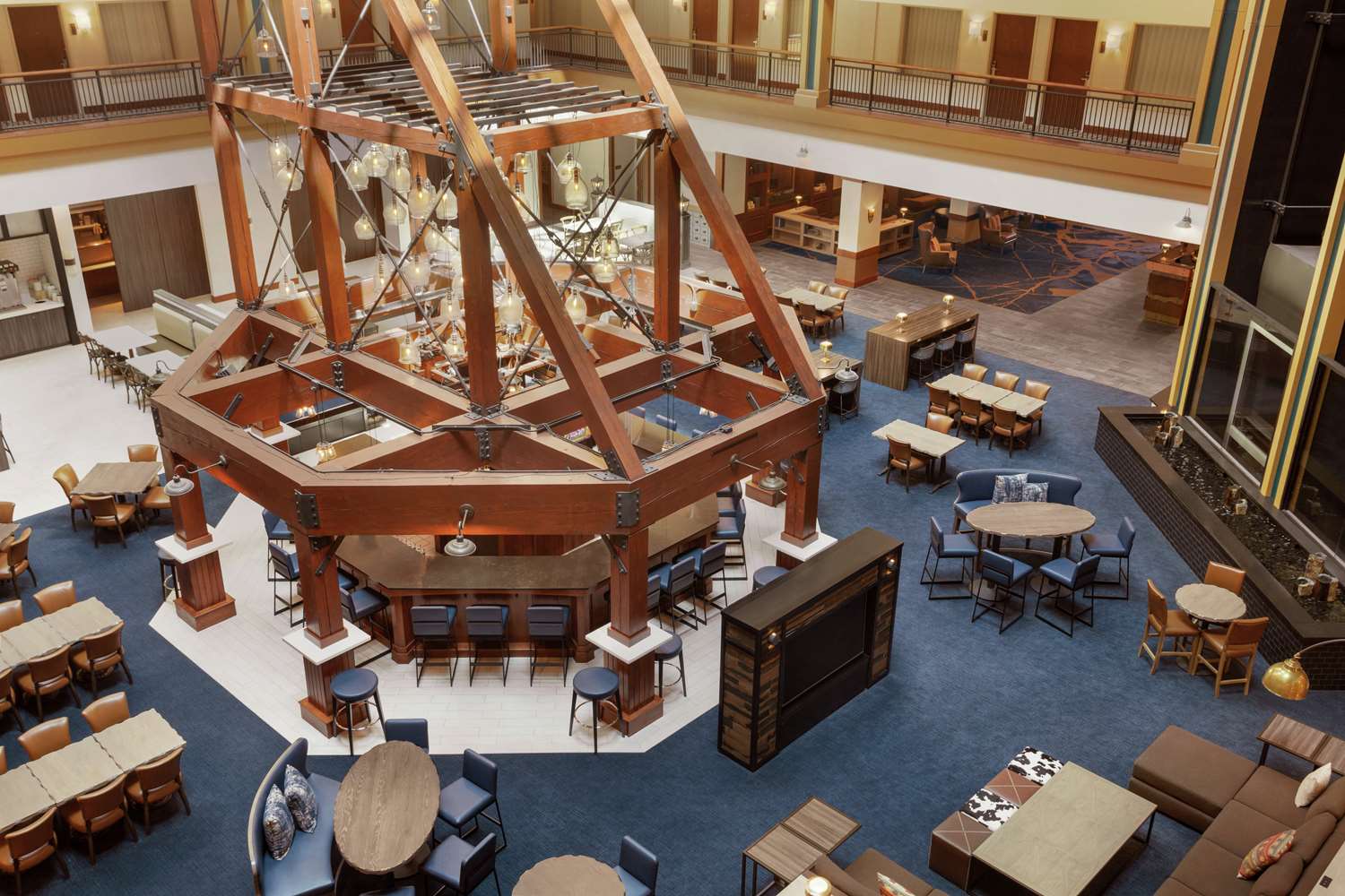 Фото Embassy Suites by Hilton Denver International Airport