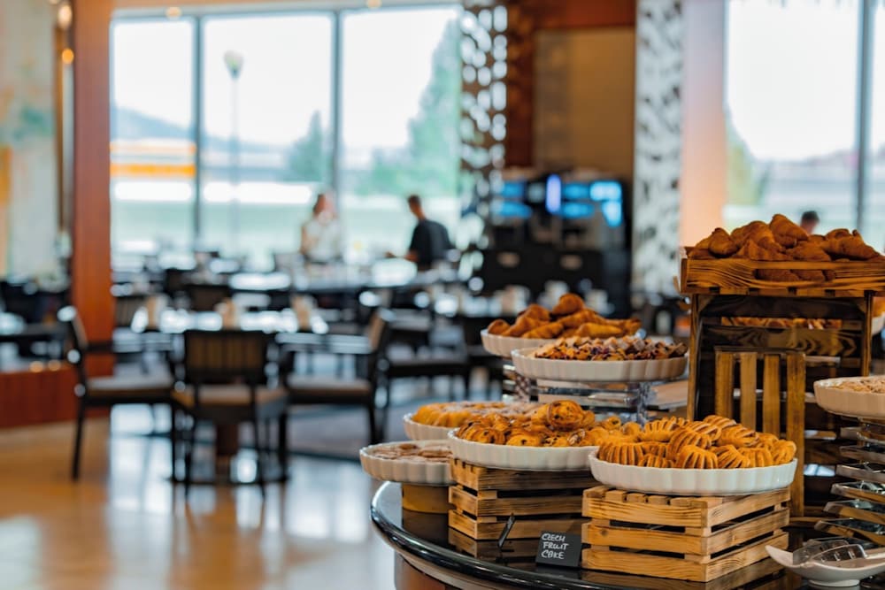 Фото Corinthia Hotel Prague