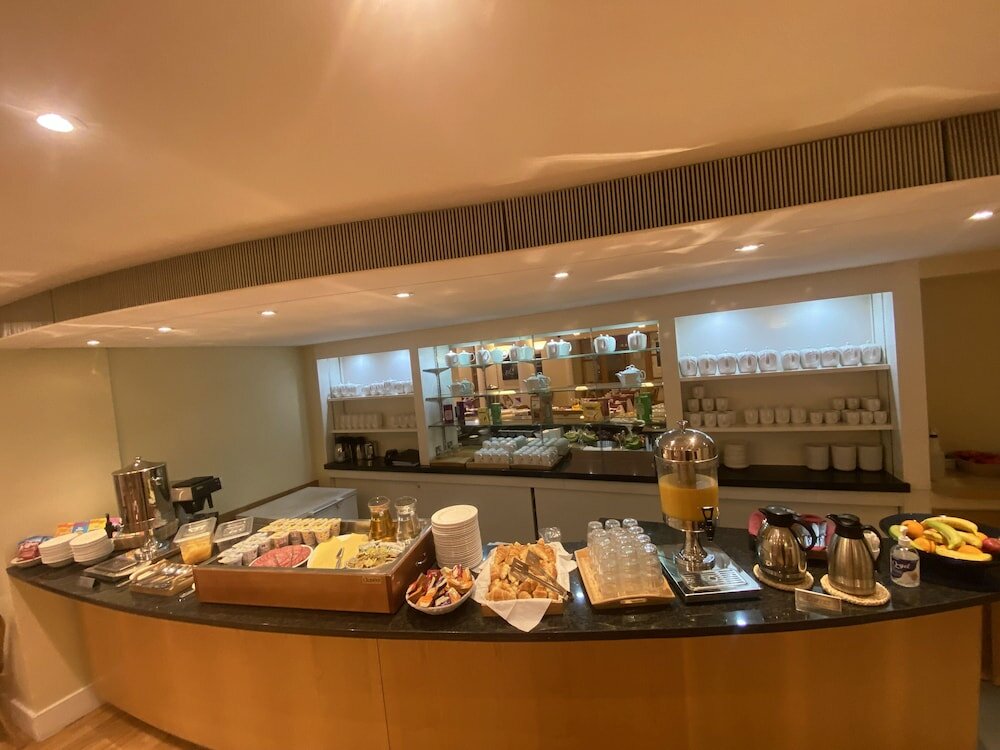 Фото The Darlington Hyde Park