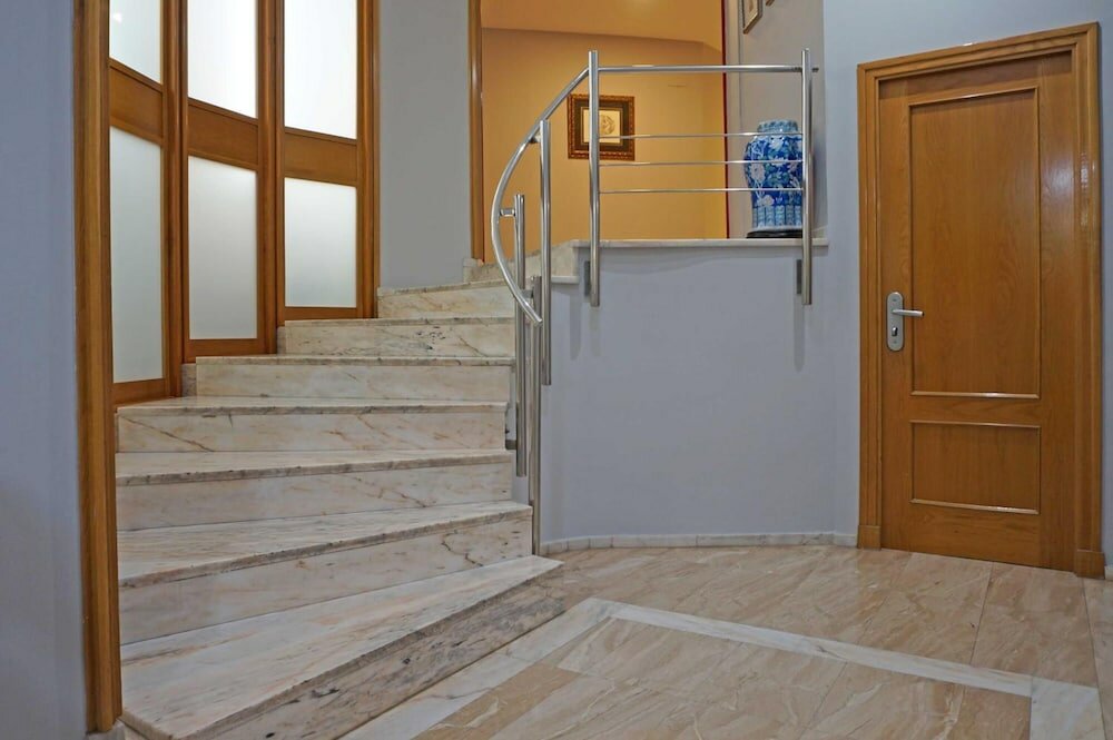 Фото Hotel Cesaraugusta