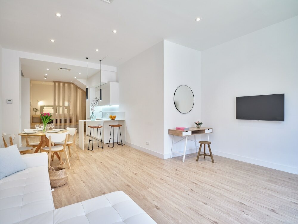 Фото Paseo Suites Hotel