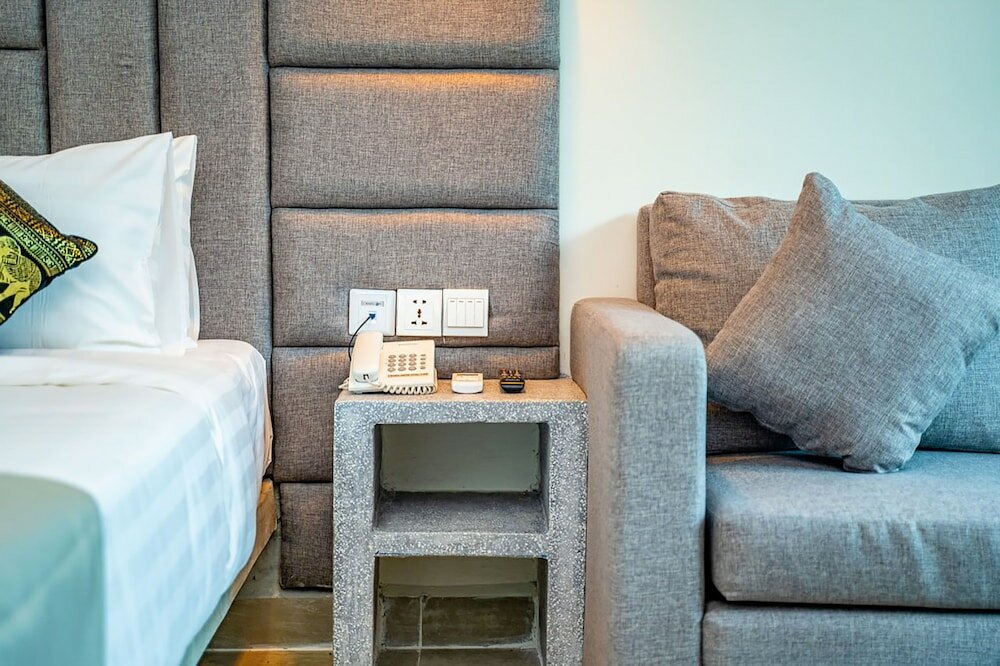 Фото Rainforest Hotel by Nsun