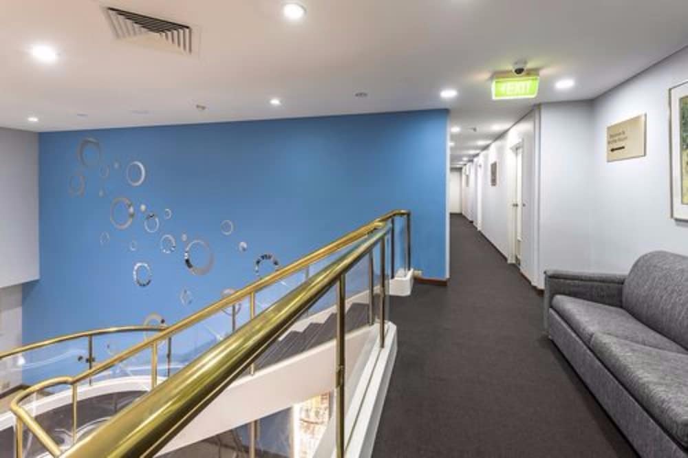 Фото Quality Hotel Ambassador Perth