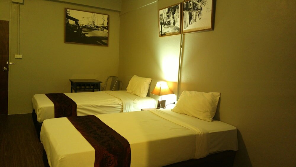 Фото Huahin Euro City Hotel