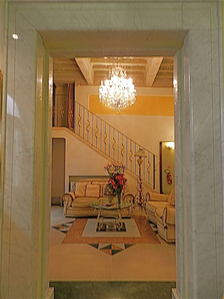 Фото Domus Florentiae Hotel