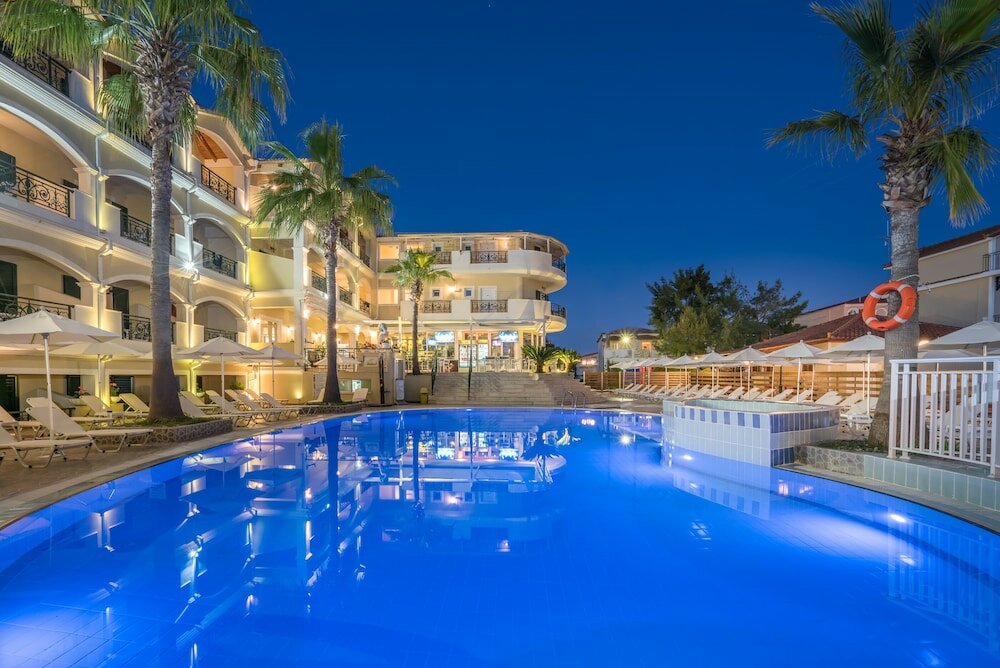 Фото Atlantis Hotel