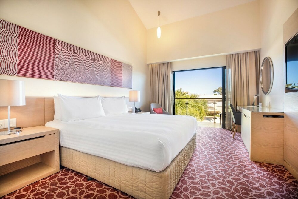 Фото Crowne Plaza Alice Springs Lasseters, an Ihg Hotel