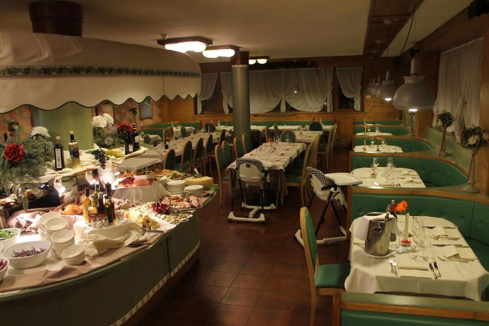 Фото Hotel Majoni