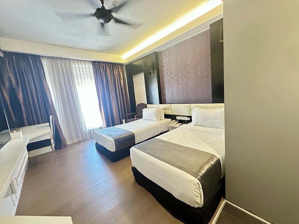 Фото The Sterling