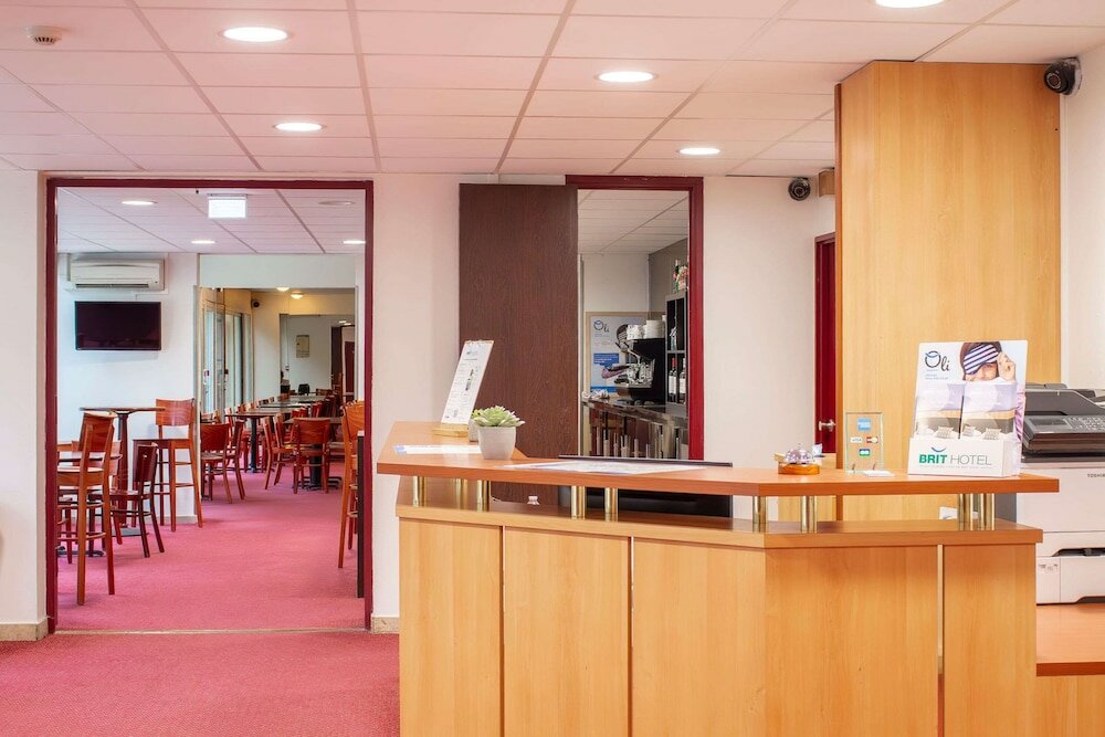 Фото Brit Hotel Bordeaux Aéroport - Le Soretel