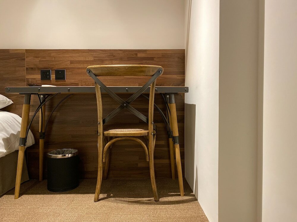 Фото We Come Hostel