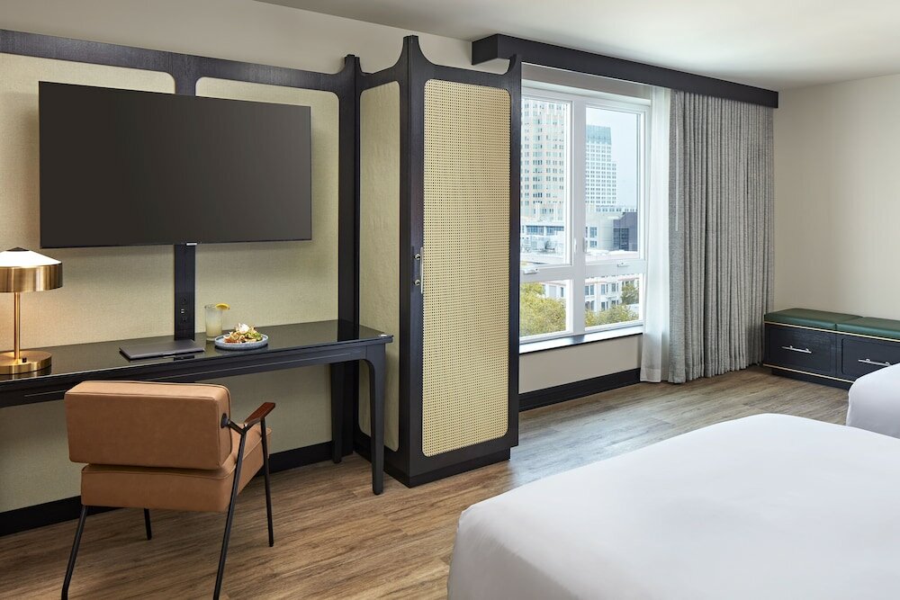 Фото Hyatt Centric Downtown Sacramento