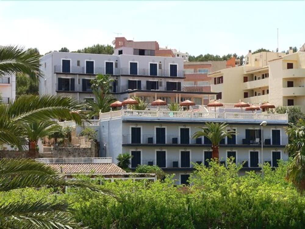 Фото Hotel Boutique Bon Repos - Adults Only