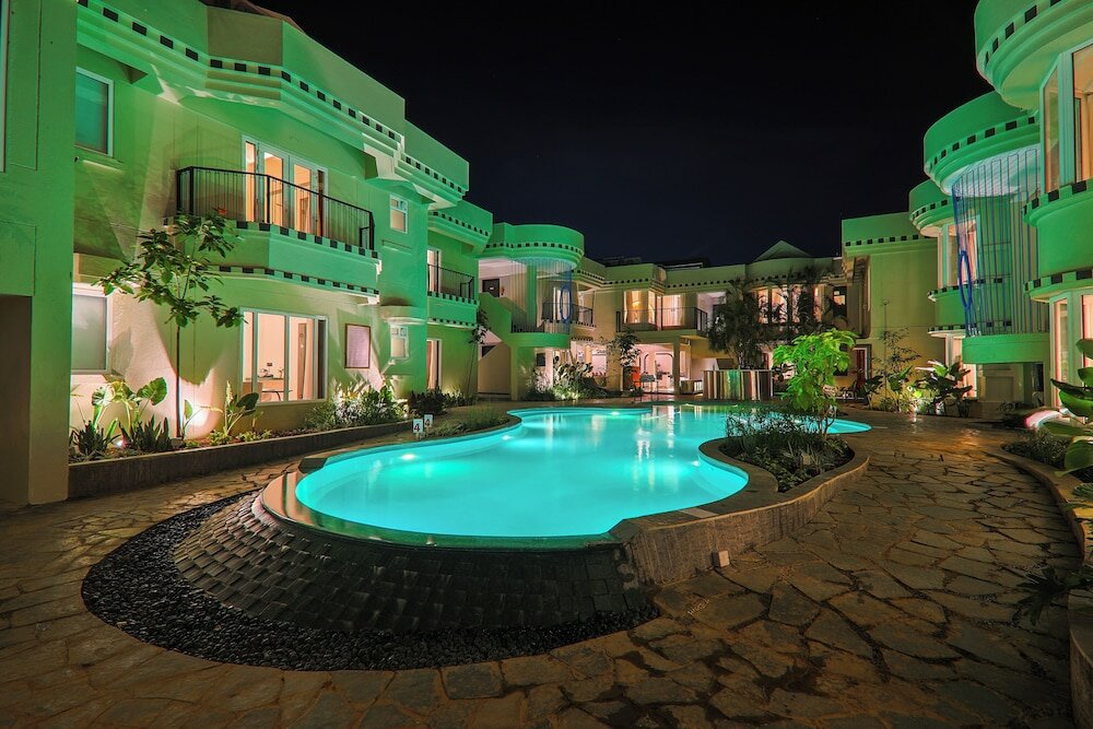 Фото отеля 1