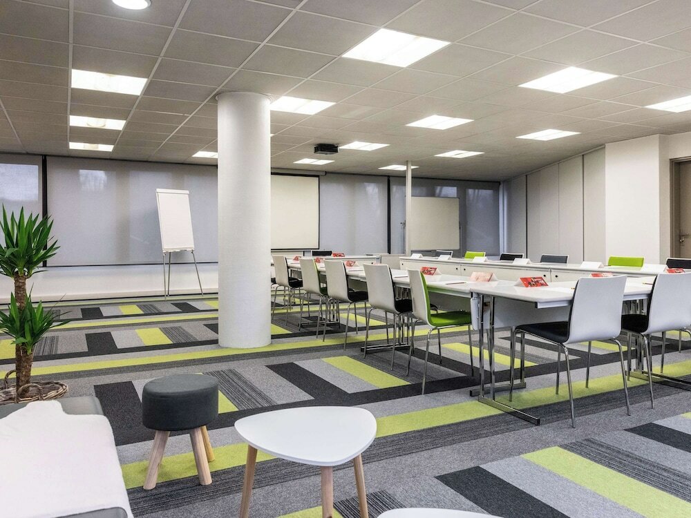 Фото Ibis Toulouse Ponts Jumeaux