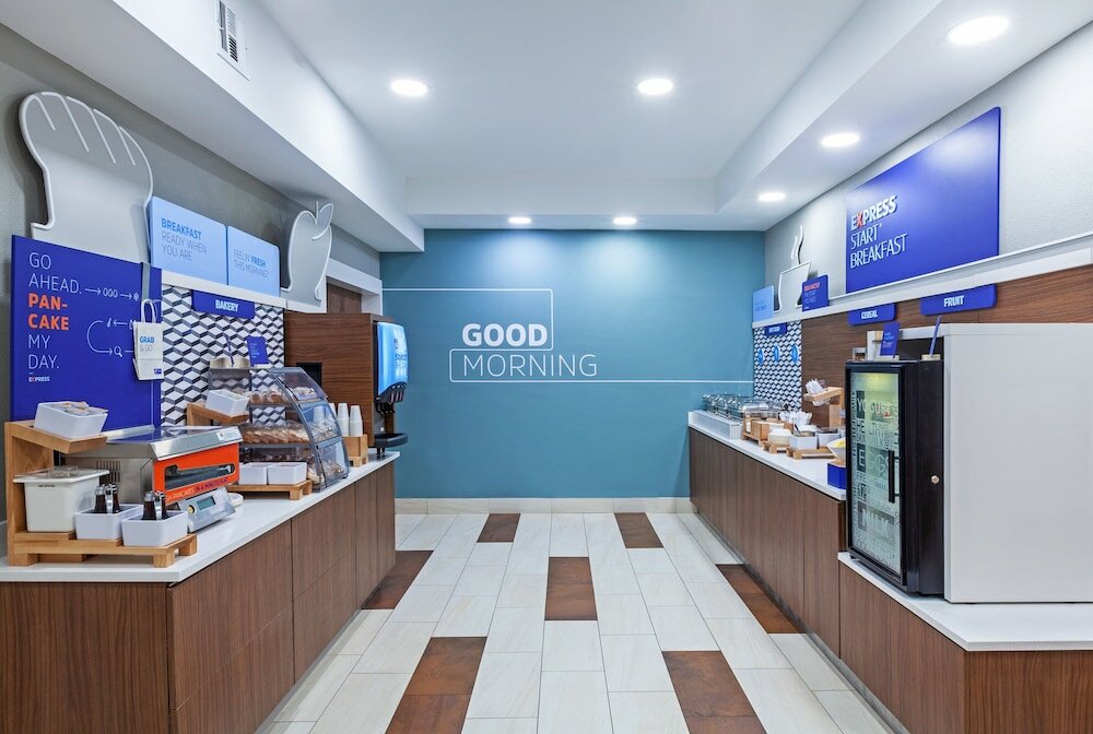 Фото Holiday Inn Express New Orleans East, an Ihg Hotel