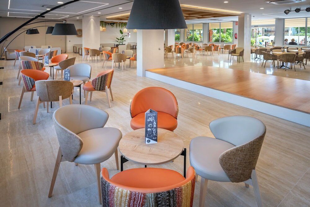 Фото Hotel Ght Oasis Tossa & SPA