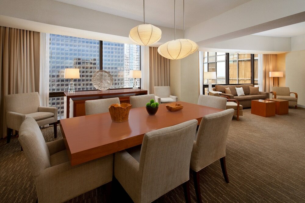 Фото The Westin Bonaventure Hotel & Suites Los Angeles