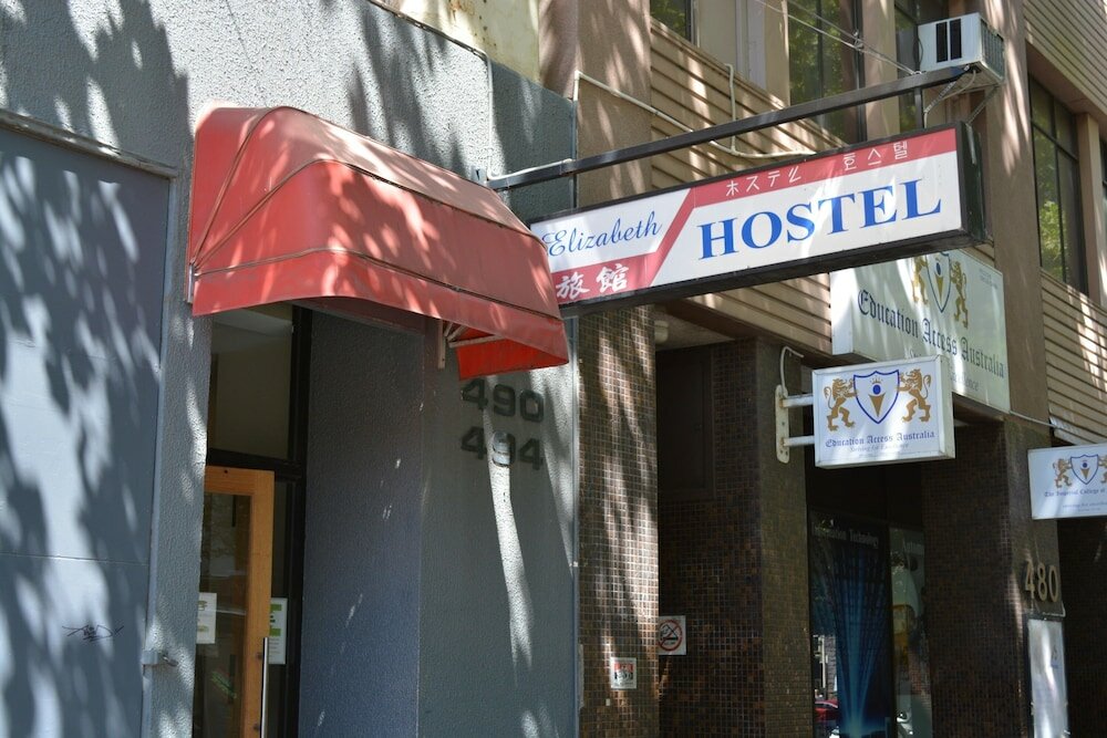 Фото City Edge on Elizabeth