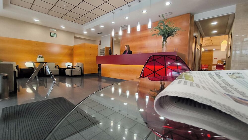 Фото Hotel Condes de Haro