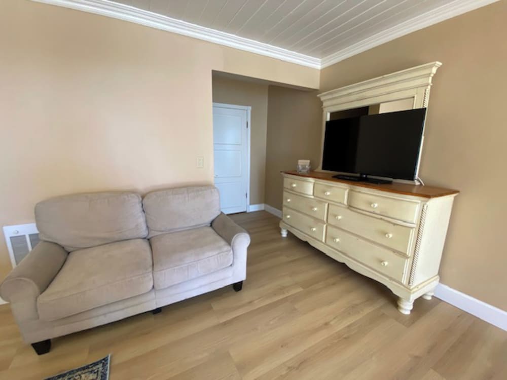 Фото Cliff House Inn On The Ocean