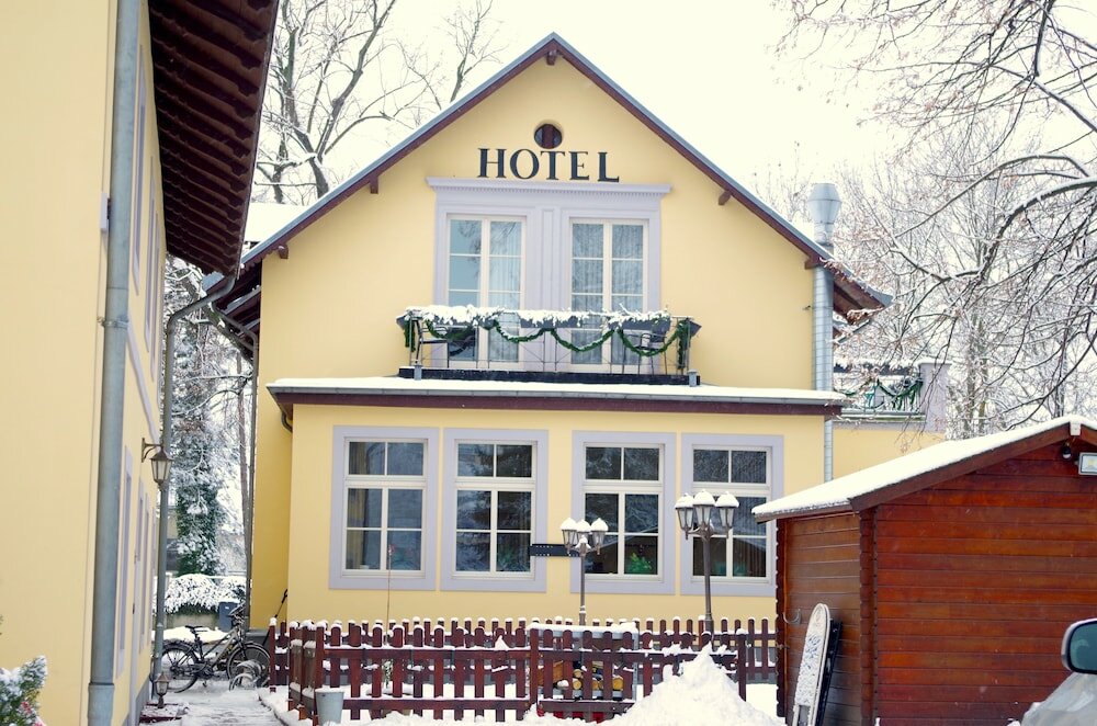 Фото Hotel Alttolkewitzer Hof Dresden