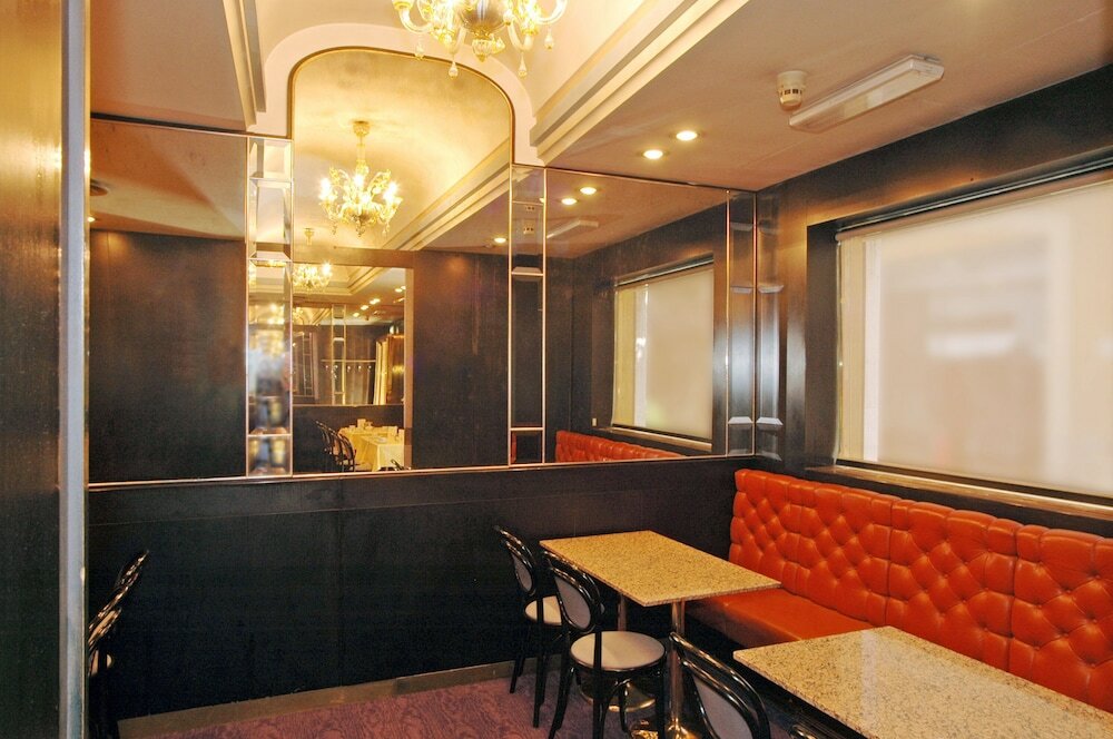 Фото 39392348404