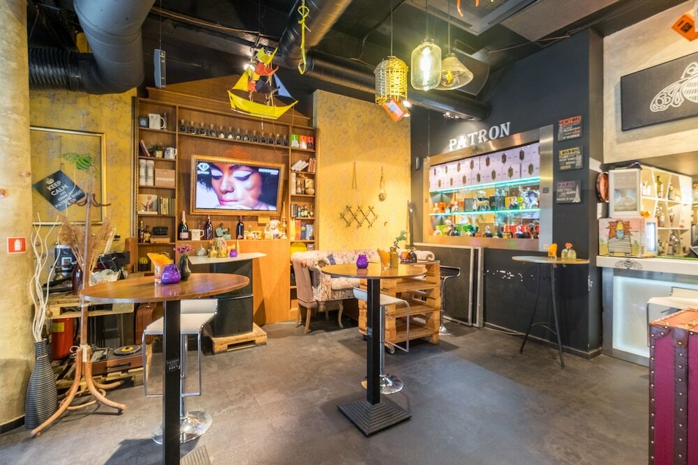 Фото R34 Boutique Hotel