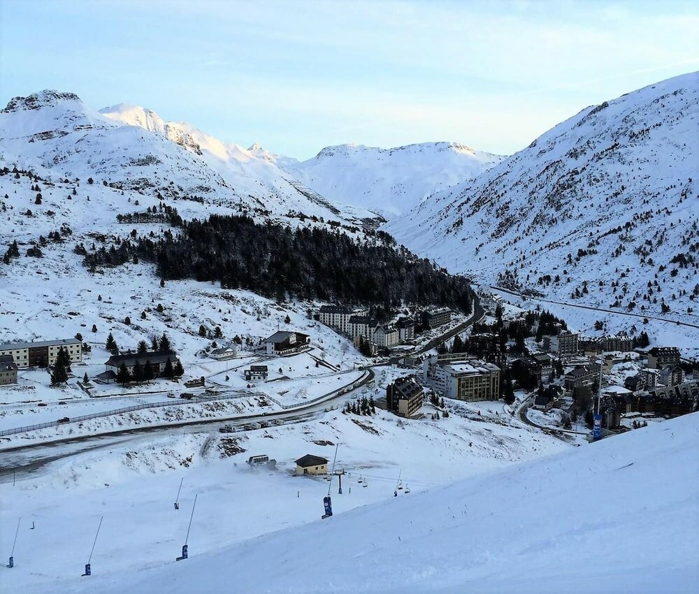 Фото Hotel Tobazo