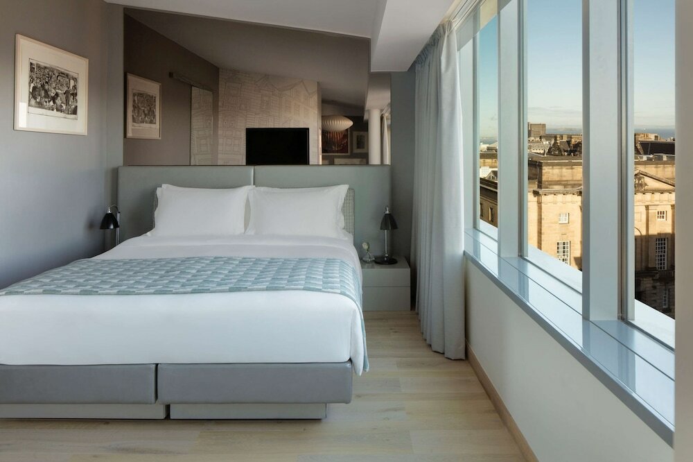 Фото Radisson Collection Hotel, Royal Mile Edinburgh