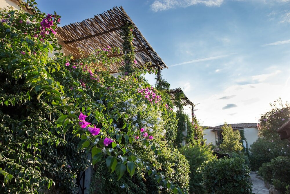 Фото La Jacia Hotel & Resort