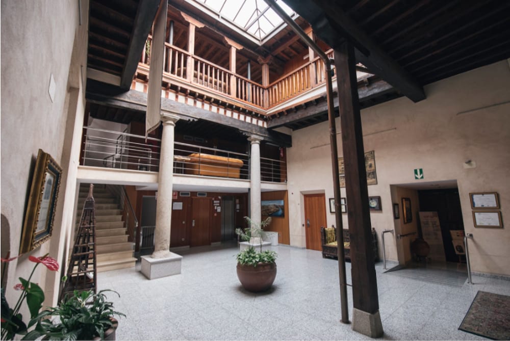 Фото Hotel Santa Isabel